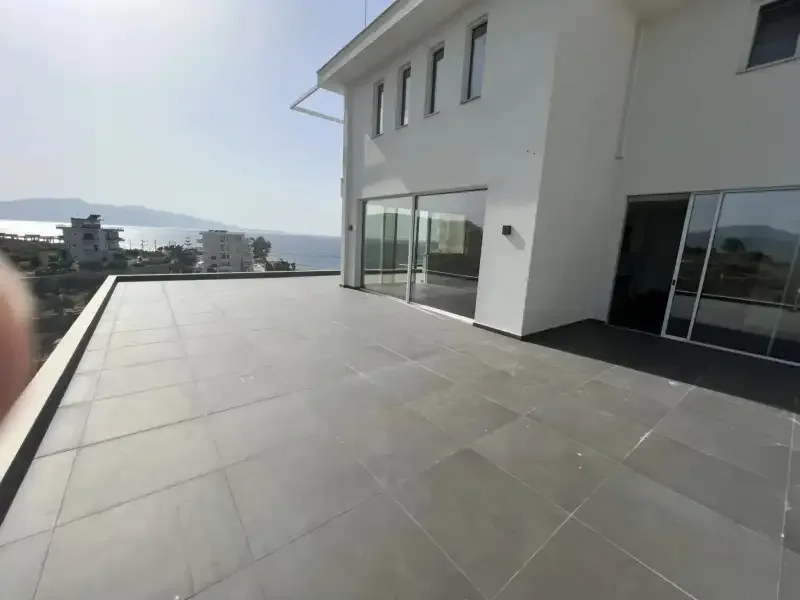 Apartament PREMIUM 257m2 Pierwsza linia brzegowa Nr.Ref.RP012