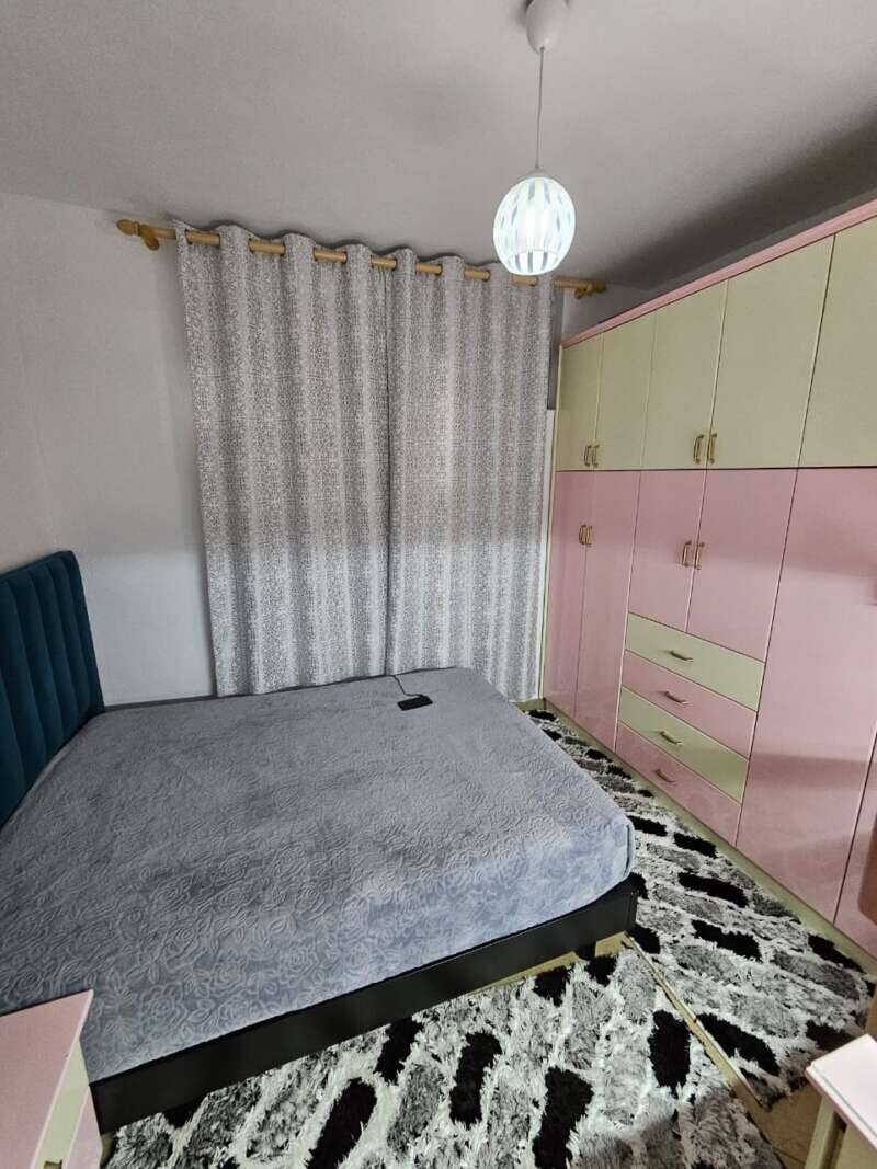 Apartament 2+2 Centrum Sarandy Nr.Ref.RW048