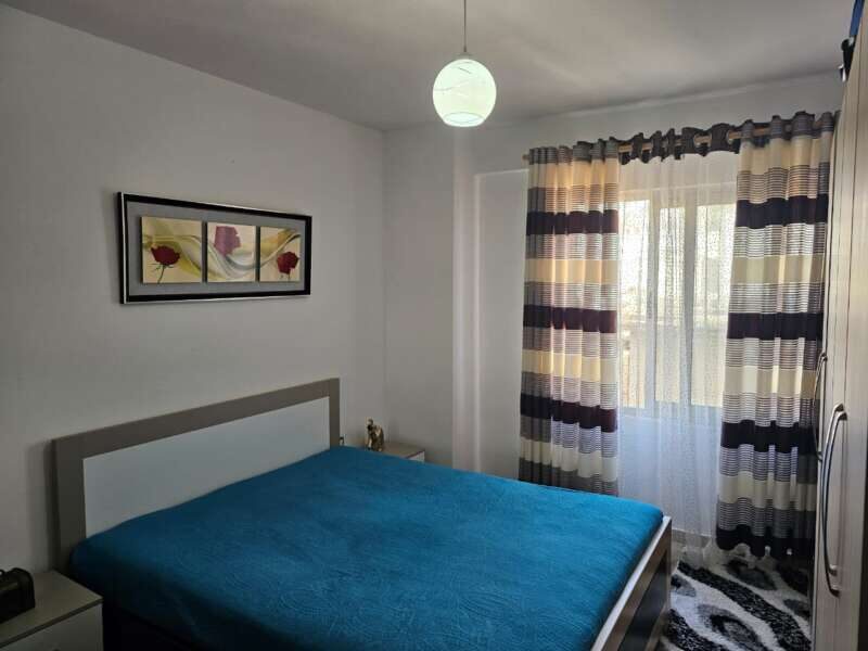 Apartament 2+2 Centrum Sarandy Nr.Ref.RW048