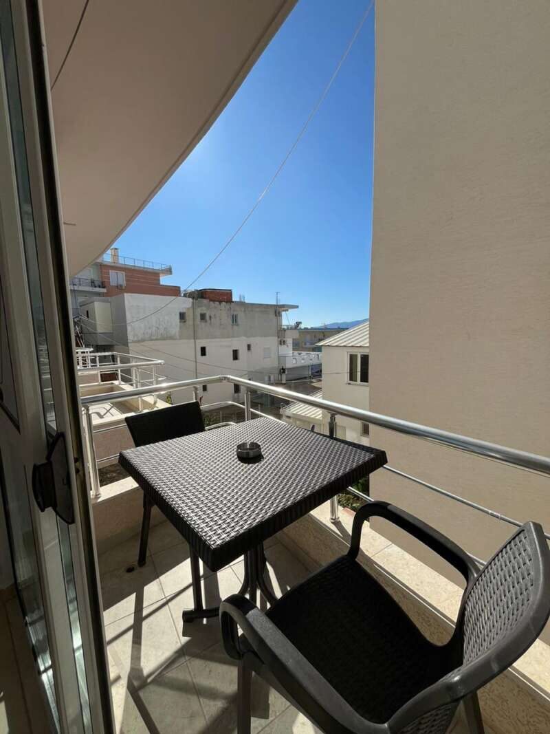 Apartament wraz z wyposażeniem Gotowiec inwestycyjny   Nr.Ref:RW060