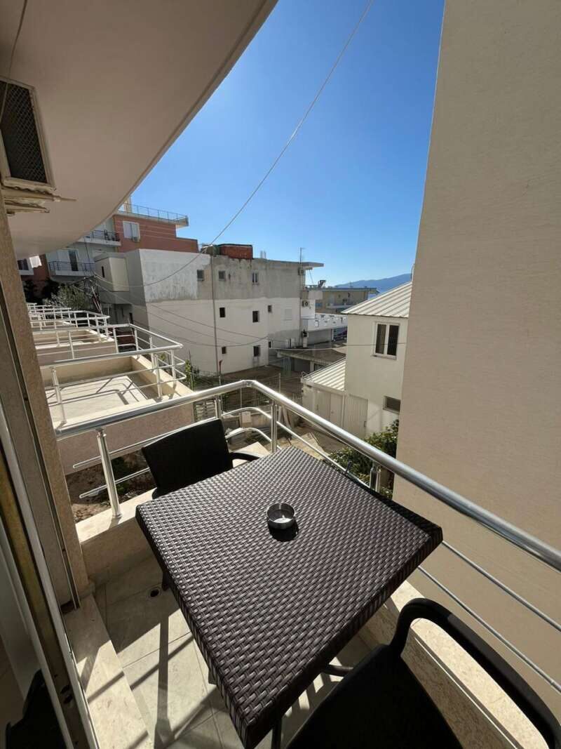 Apartament wraz z wyposażeniem Gotowiec inwestycyjny   Nr.Ref:RW060