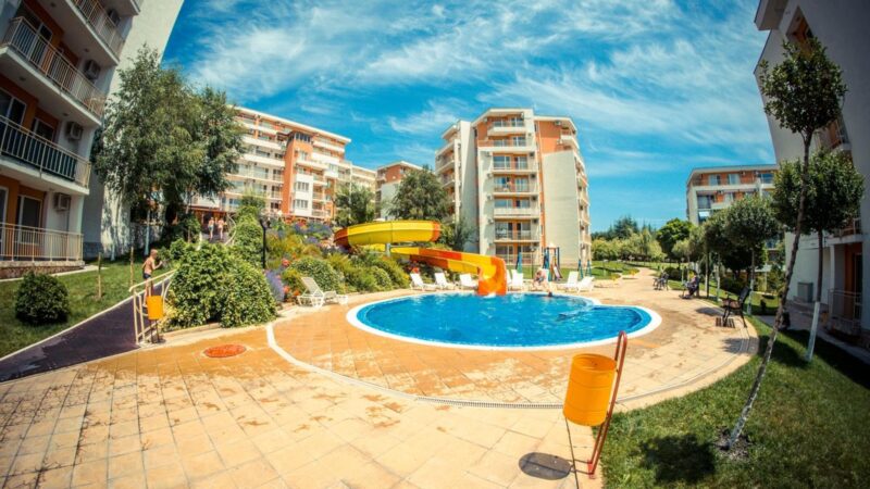 Apartament w pierwszej linii 1+1 76m2    BRW-12