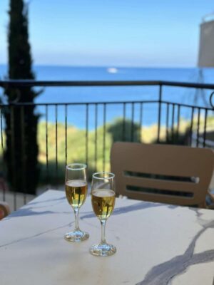 Apartament 150m od plaży, pierwsza linia Nr.Ref:Rw088