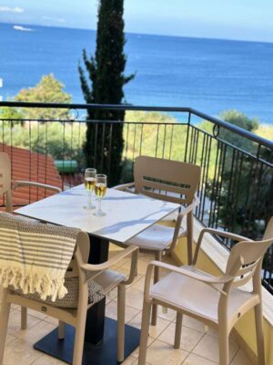 Apartament 150m od plaży, pierwsza linia Nr.Ref:Rw088