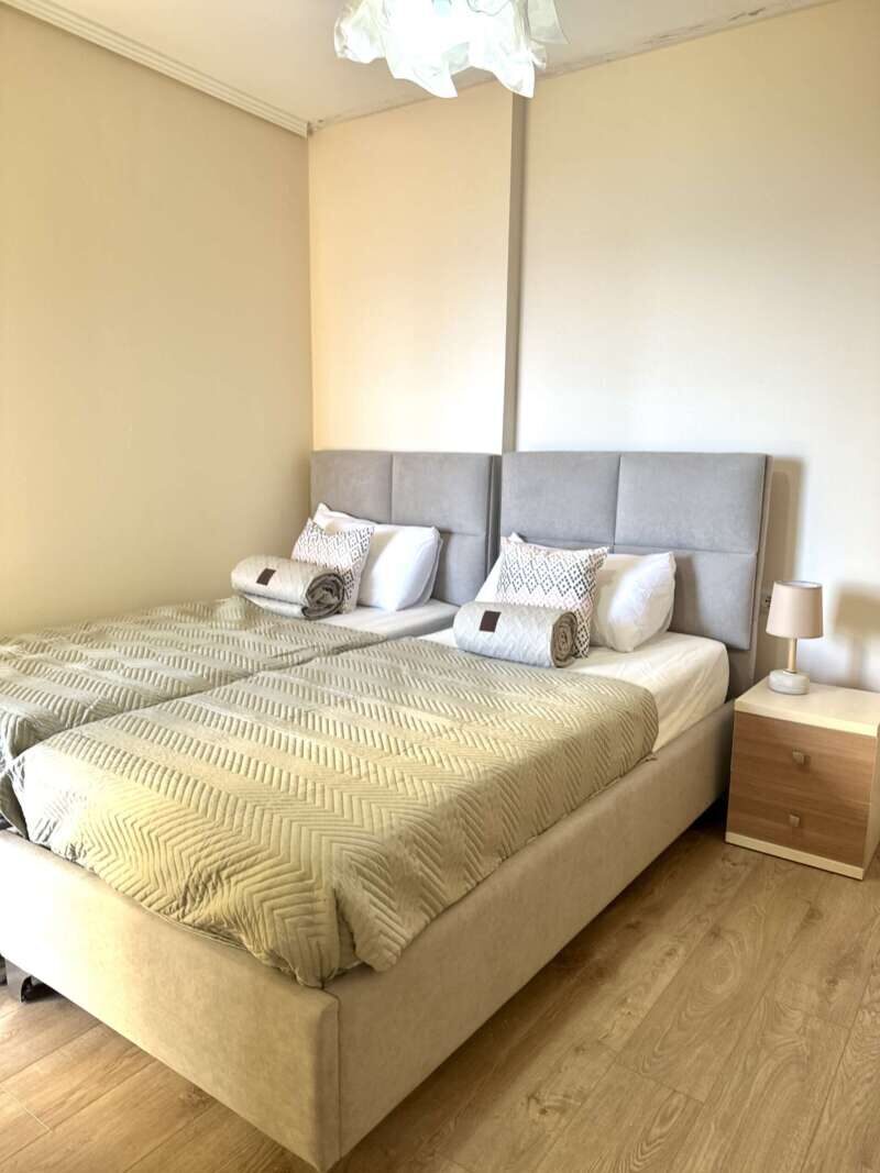 Apartament 150m od plaży, pierwsza linia Nr.Ref:Rw088