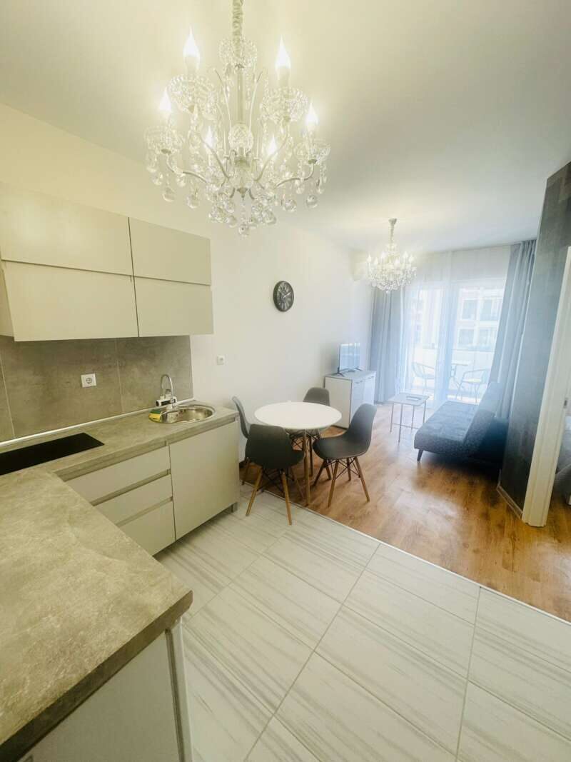 Apartament Sweti Włas 43m2   BRW-15