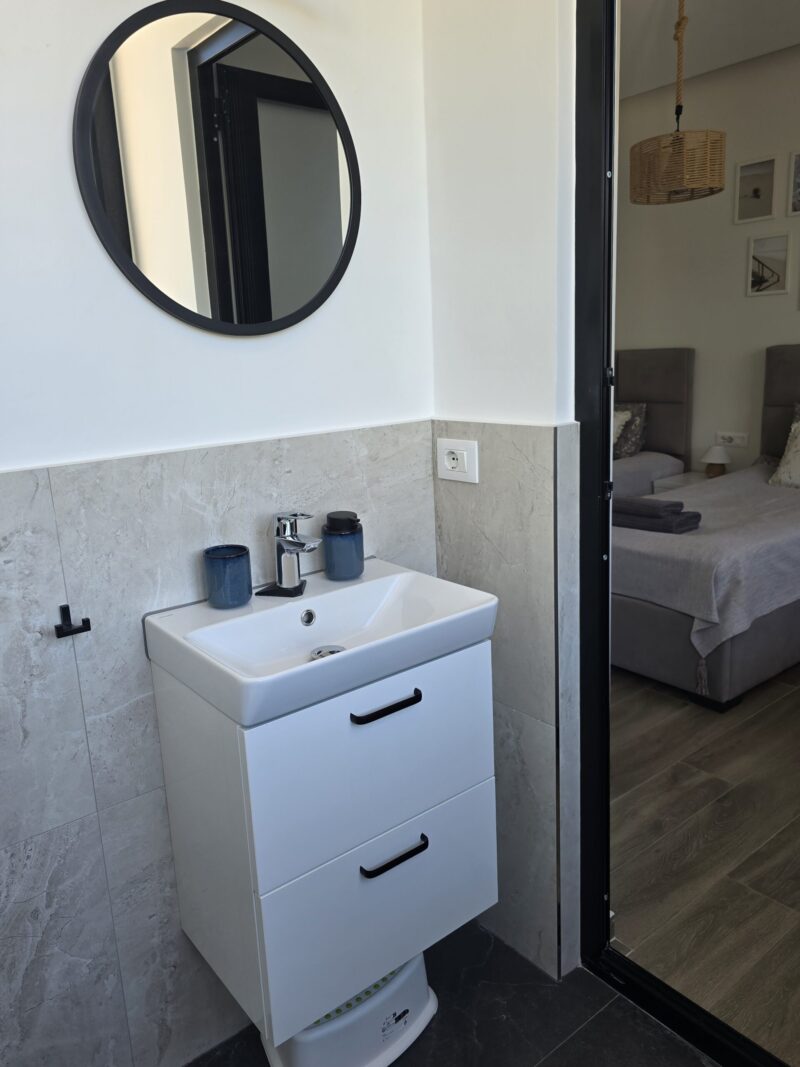 Penthouse na sprzedaż Saranda 109 m² + balkony | 2 sypialnie | panoramiczny widok | po generalnym remoncie Nr.Ref:RW135