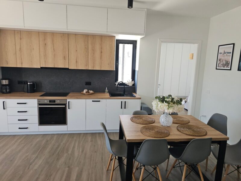 Apartament na sprzedaż Saranda 100 m² + balkony | 2 sypialnie | widok na morze | 150 m od morza | wykończony pod klucz | rynek pierwotny