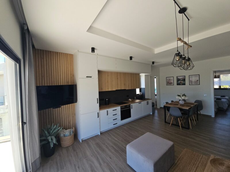 Apartament na sprzedaż Saranda 100 m² + balkony | 2 sypialnie | widok na morze | 150 m od morza | wykończony pod klucz | rynek pierwotny