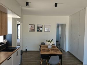 Apartament na sprzedaż Saranda 100 m² + balkony | 2 sypialnie | widok na morze | 150 m od morza | wykończony pod klucz | rynek pierwotny