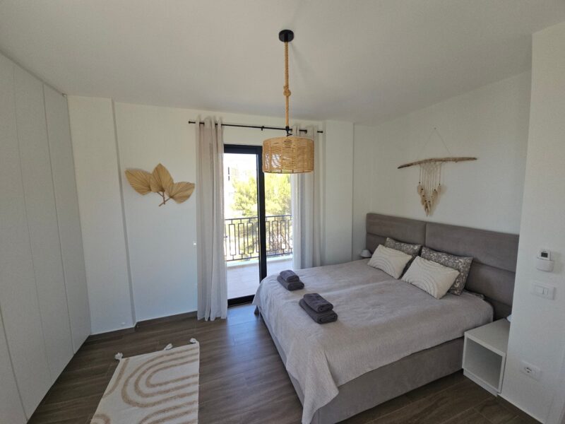 Apartament na sprzedaż Saranda 100 m² + balkony | 2 sypialnie | widok na morze | 150 m od morza | wykończony pod klucz | rynek pierwotny