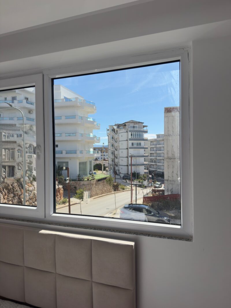 Apartament na sprzedaż Saranda 65 m² + balkony | 1 sypialnia | częściowy widok na morze | 80 m od morza | stan deweloperski | rynek pierwotny
