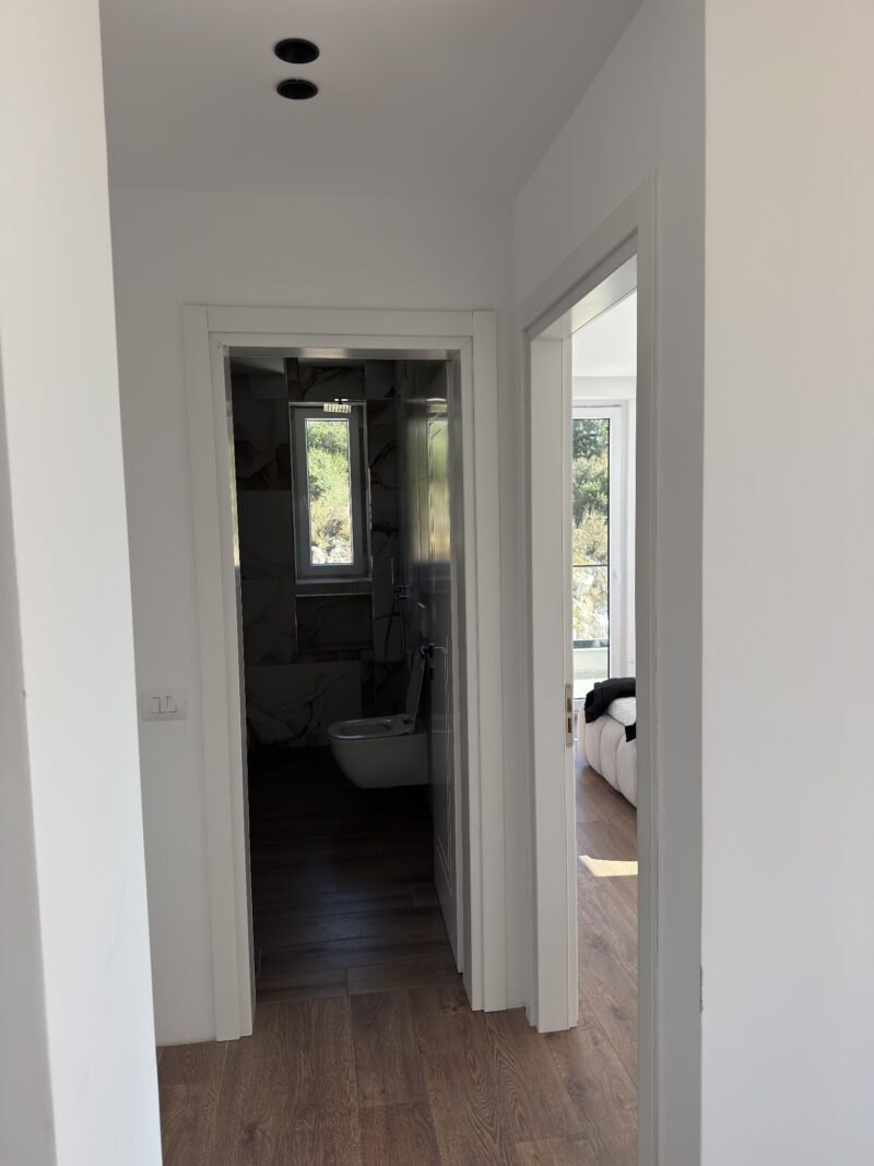 Apartament na sprzedaż Saranda 65 m² + balkony | 1 sypialnia | częściowy widok na morze | 80 m od morza | stan deweloperski | rynek pierwotny
