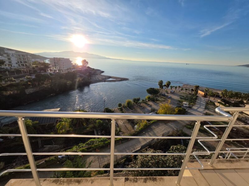 Apartament na sprzedaż Saranda 68 m² + balkony | 1 sypialnia | widok na morze | 50 m od morza | stan deweloperski | rynek pierwotny