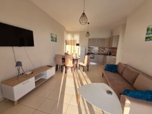 Apartament na sprzedaż Saranda 68 m² + balkony | 1 sypialnia | widok na morze | 50 m od morza | stan deweloperski | rynek pierwotny