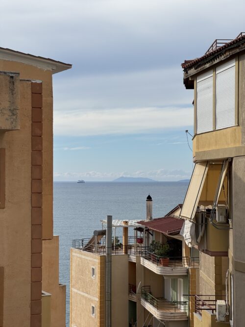 Apartament na sprzedaż Saranda 53,18 m² + balkony | 1 sypialnia | częściowy widok na morze | 80 m od morza | wykończony pod klucz | rynek pierwotny