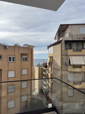 Apartament na sprzedaż Saranda 53,18 m² + balkony | 1 sypialnia | częściowy widok na morze | 80 m od morza | wykończony pod klucz | rynek pierwotny