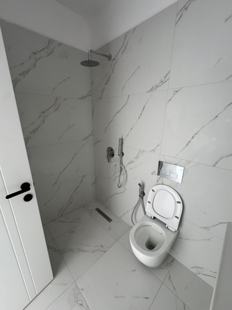 Apartament na sprzedaż Saranda 53,18 m² + balkony | 1 sypialnia | częściowy widok na morze | 80 m od morza | wykończony pod klucz | rynek pierwotny