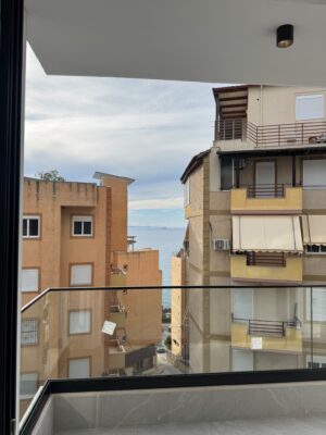 Apartament na sprzedaż Saranda 70,85 m² + balkony | 1 sypialnia | częściowy widok na morze | 80 m od morza | wykończony pod klucz | rynek pierwotny