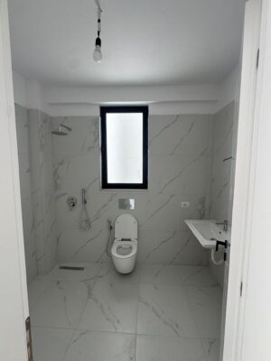 Apartament na sprzedaż Saranda 70,85 m² + balkony | 1 sypialnia | częściowy widok na morze | 80 m od morza | wykończony pod klucz | rynek pierwotny